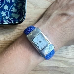 Eikon ladies blue hinged cuff bracelet watch NEW BATTERY